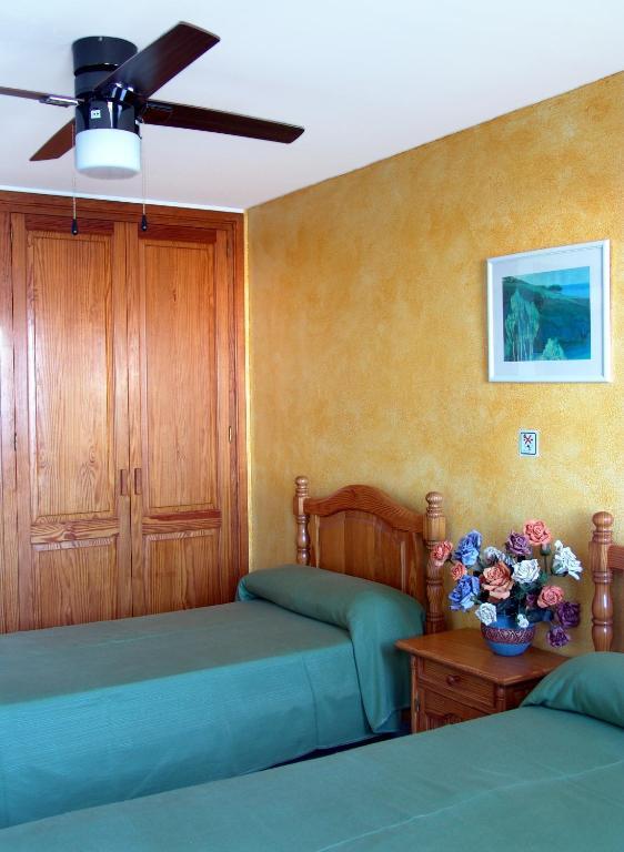 Apartamentos Playa Es Cana Room photo